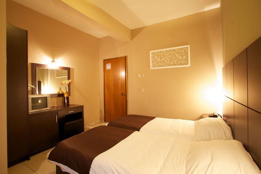 Atlantis Hotel Thessaloniki Exterior photo