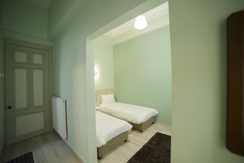 Atlantis Hotel Thessaloniki Exterior photo